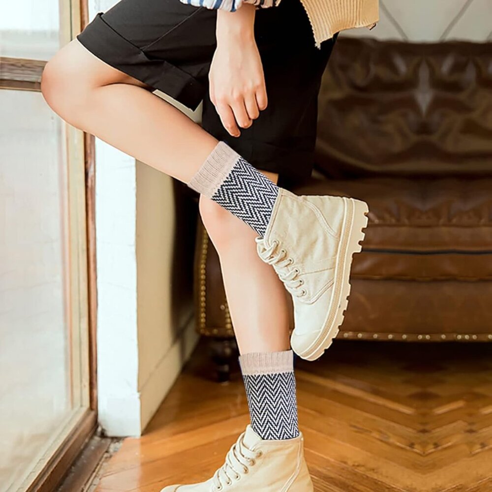 Womens Wool Socks, Stocking Stuffers Gifts for Women Men Warm Soft Crew Boot Soc - Picture 2 of 6